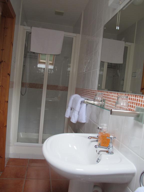 Riversdale House Accommodation 拉勒夫 外观 照片